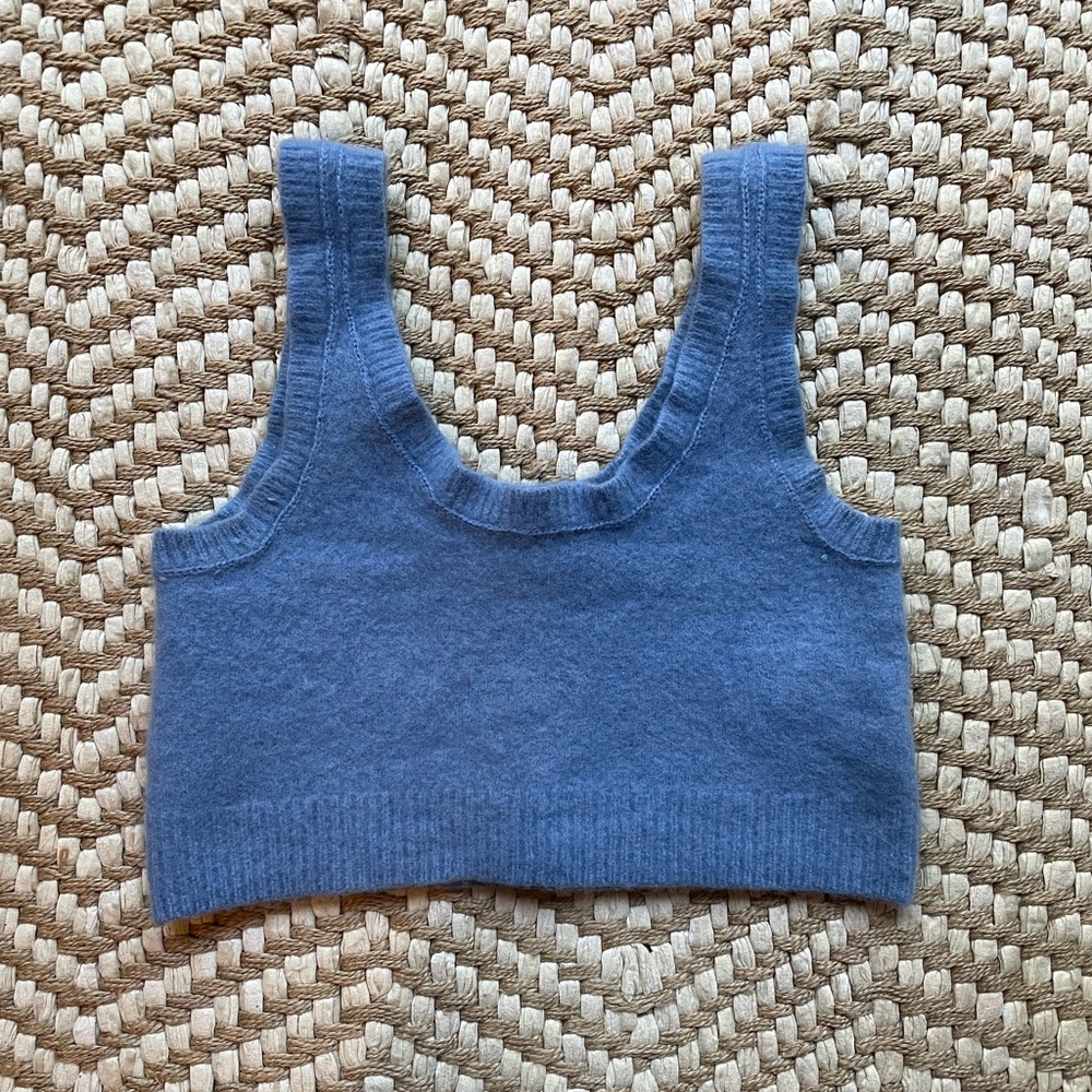 Cashmere cropped sweater vest